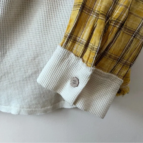 POL Boho Waffle Knit Henley Mixed Plaid Floral Print Women’s Long Sleeve Top L - Picture 6 of 12